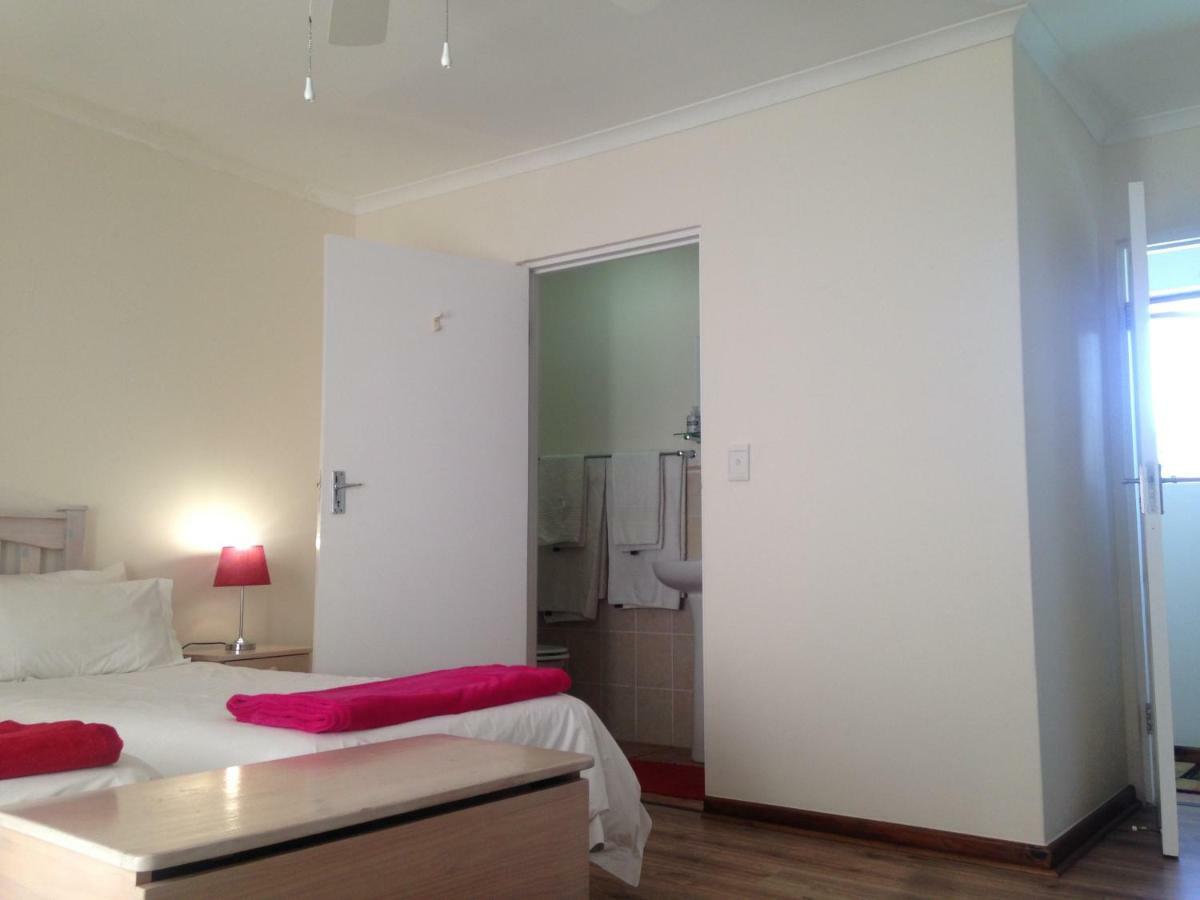 Blue Fern Of Knysna Bed & Breakfast Ngoại thất bức ảnh